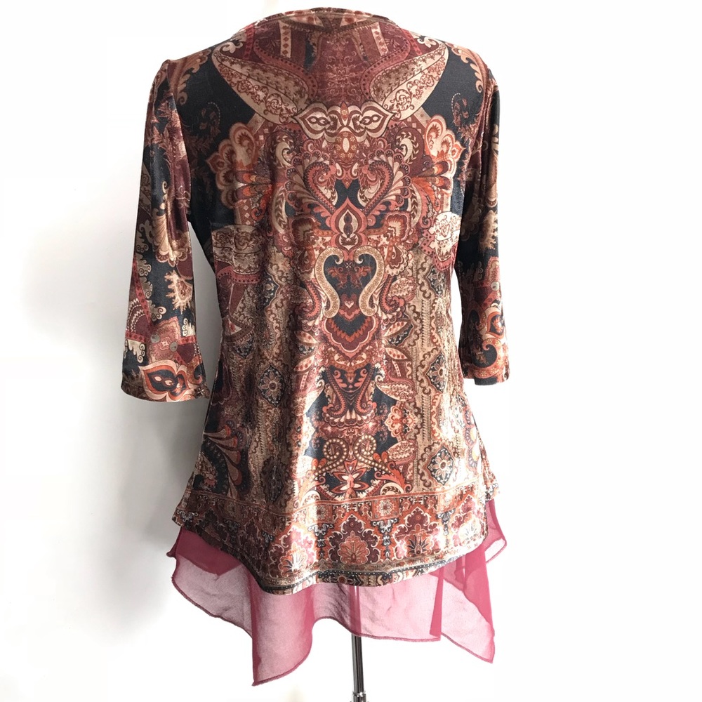 One World Apparel Women's Velour Top small - Picture 2 of 6